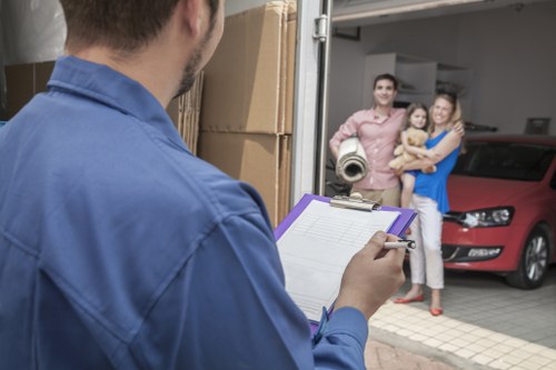 Moving house service in Richmond upon Thames with local residential streets