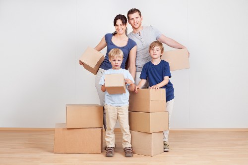 Moving truck service for homes in Richmond upon Thames