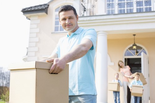 Moving day preparation checklist for Richmond upon Thames residents