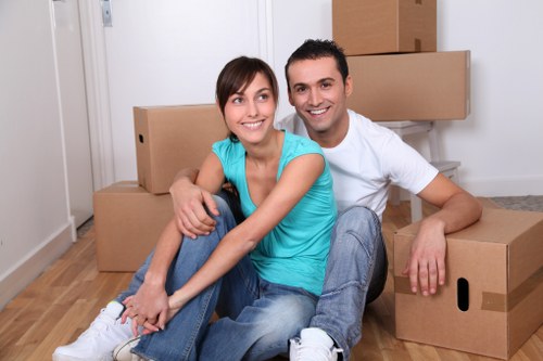 Local moving team handling access challenges in Richmond upon Thames
